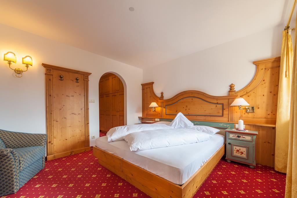 Hubertushof Hotel Dobbiaco