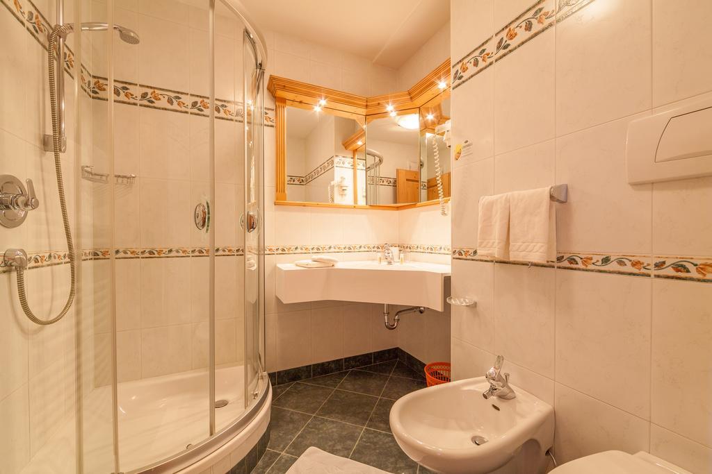 Hubertushof 3*